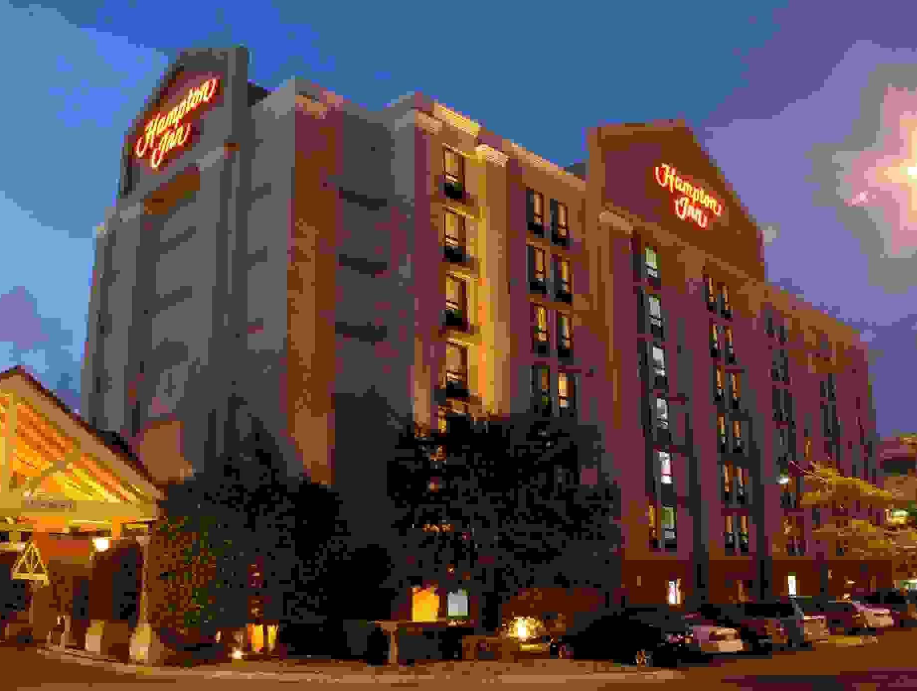 Hampton By Hilton Monterrey Galerias Obispado Exteriör bild